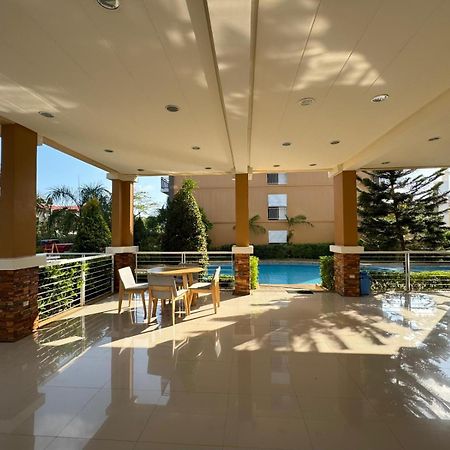 2 Bedroom And Studio Apartments With Private Pool And Gym In Vista Manors Verdant Puerto Princesa Eksteriør bilde