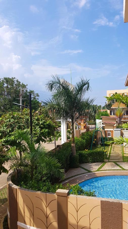 2 Bedroom And Studio Apartments With Private Pool And Gym In Vista Manors Verdant Puerto Princesa Eksteriør bilde