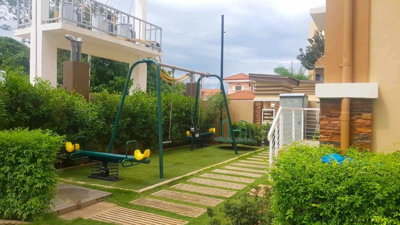 2 Bedroom And Studio Apartments With Private Pool And Gym In Vista Manors Verdant Puerto Princesa Eksteriør bilde