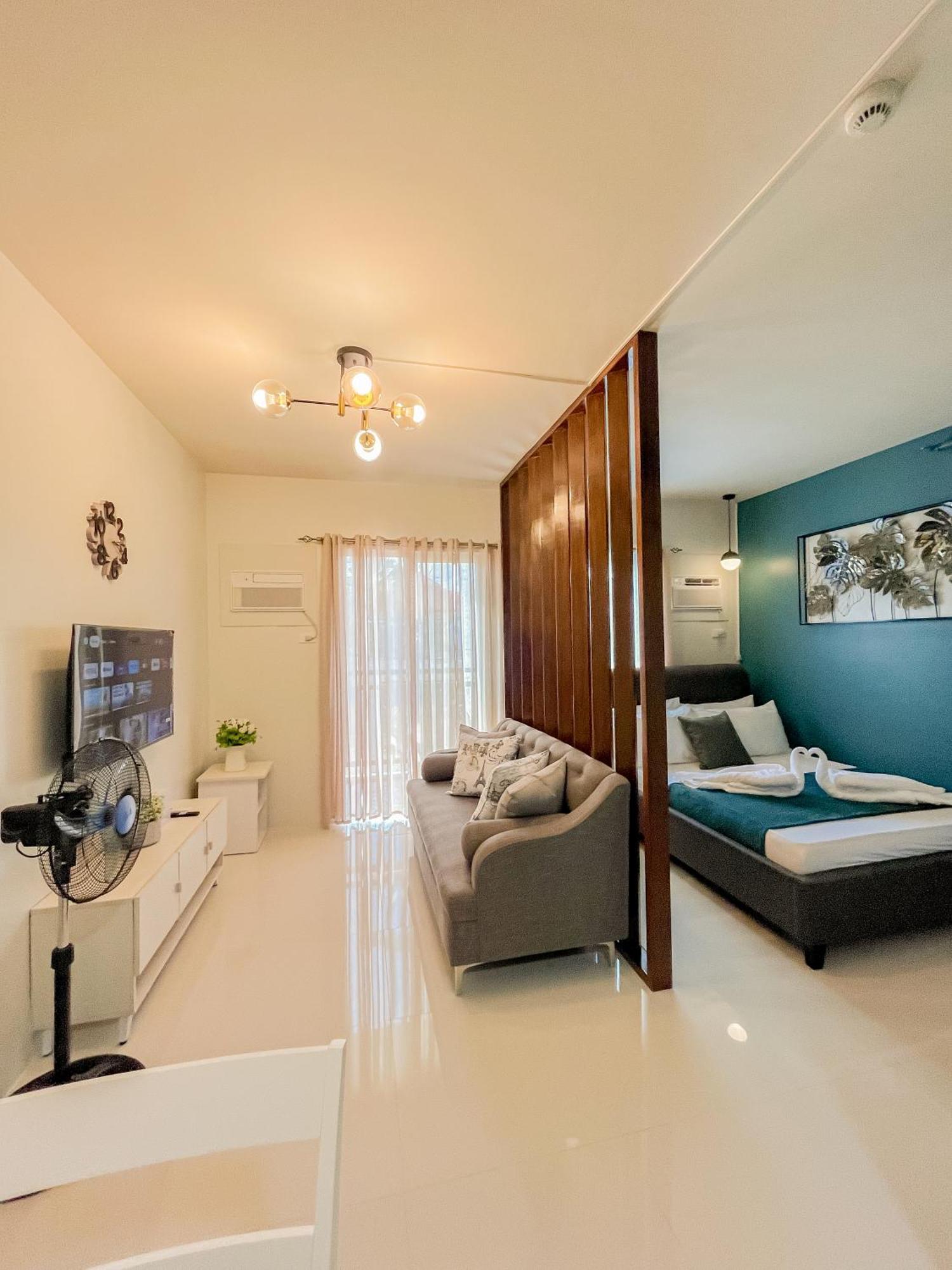 2 Bedroom And Studio Apartments With Private Pool And Gym In Vista Manors Verdant Puerto Princesa Eksteriør bilde