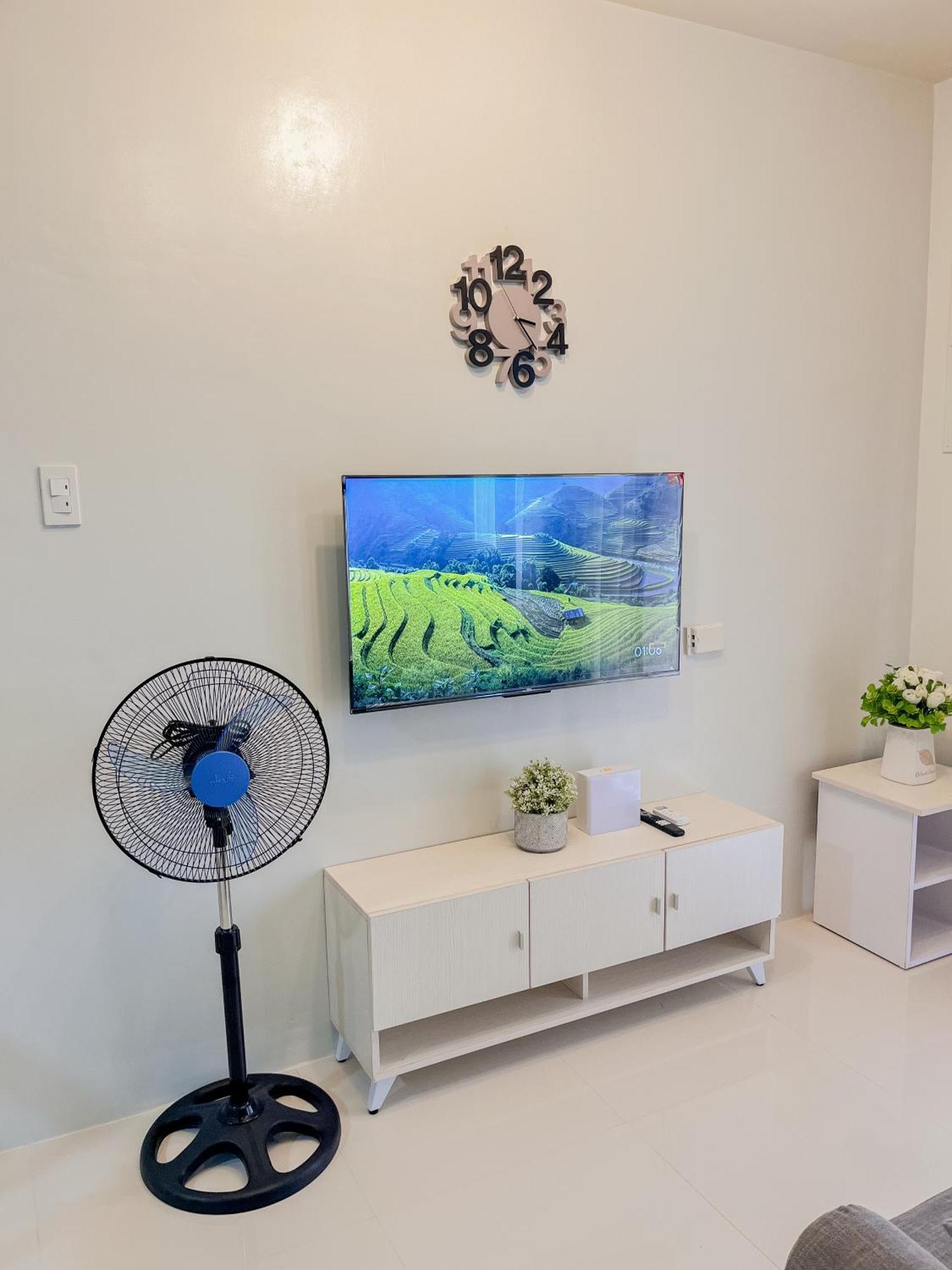 2 Bedroom And Studio Apartments With Private Pool And Gym In Vista Manors Verdant Puerto Princesa Eksteriør bilde