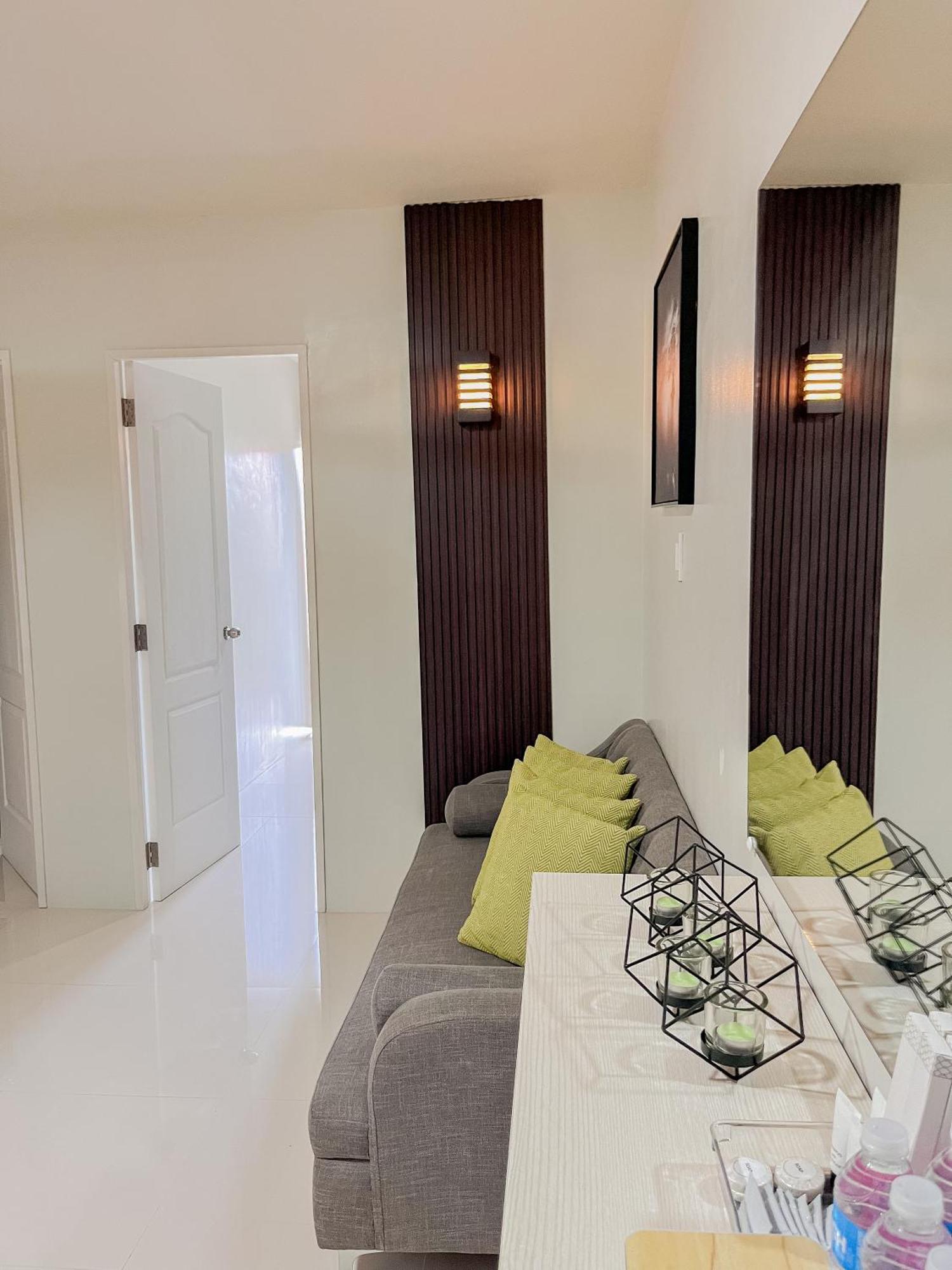 2 Bedroom And Studio Apartments With Private Pool And Gym In Vista Manors Verdant Puerto Princesa Eksteriør bilde