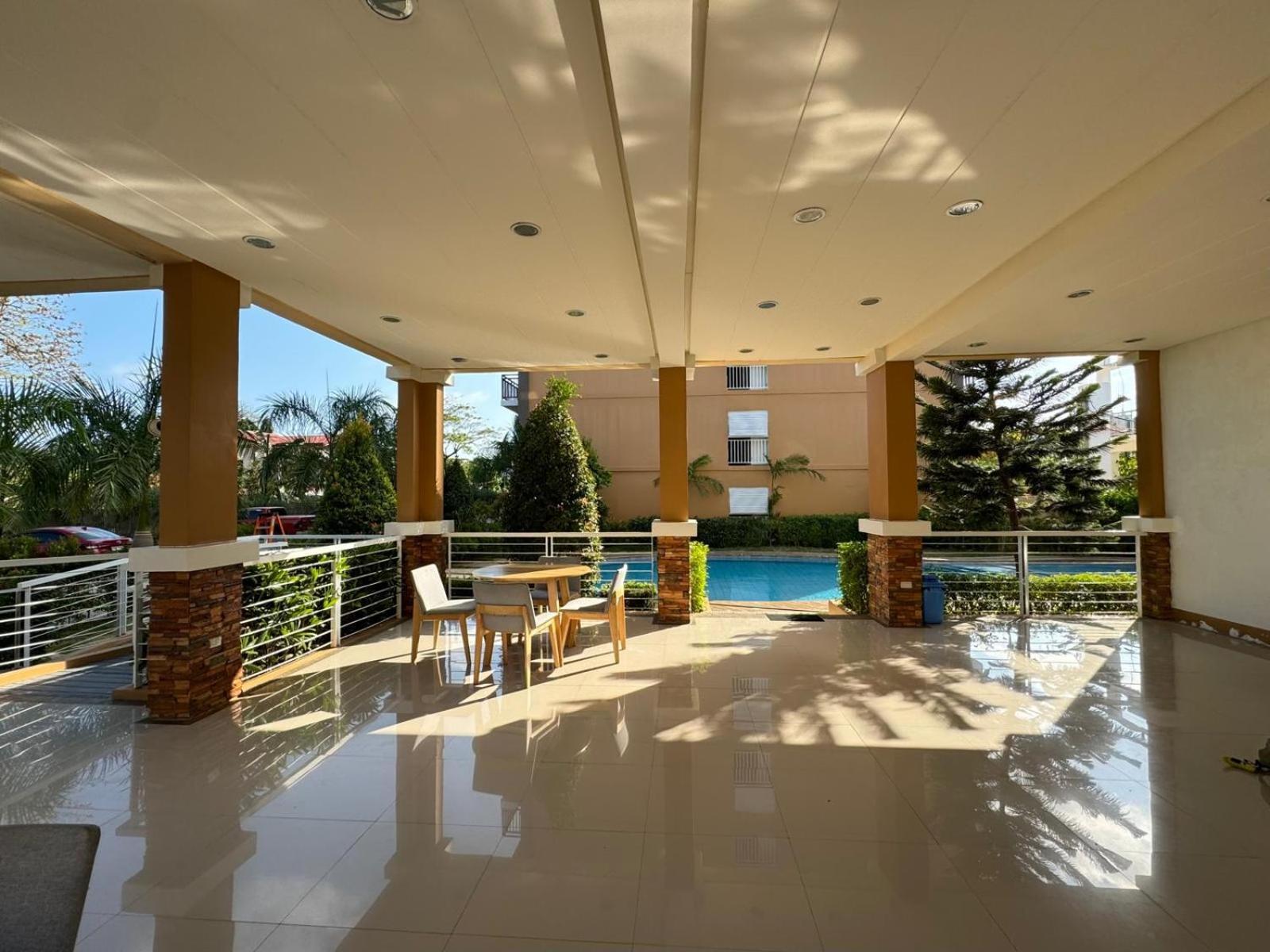 2 Bedroom And Studio Apartments With Private Pool And Gym In Vista Manors Verdant Puerto Princesa Eksteriør bilde